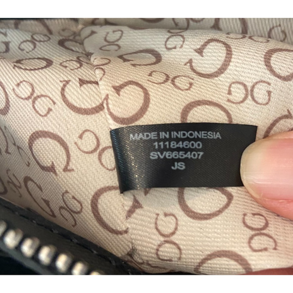 NWT GUESS PURSE/ COAL BOOKER HANDBAG/ GUESS DARK LIGHT GRAY PURSE, 11"H x 13"W - Picture 11 of 13